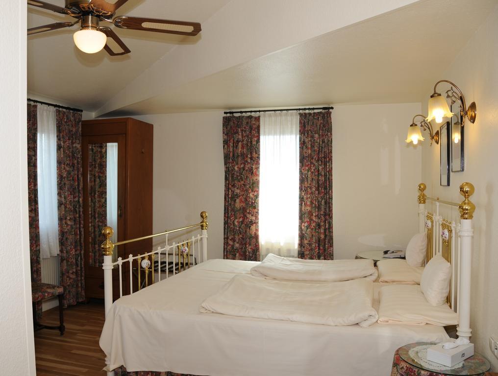 Hotel Admiral Wiesbaden Rom bilde