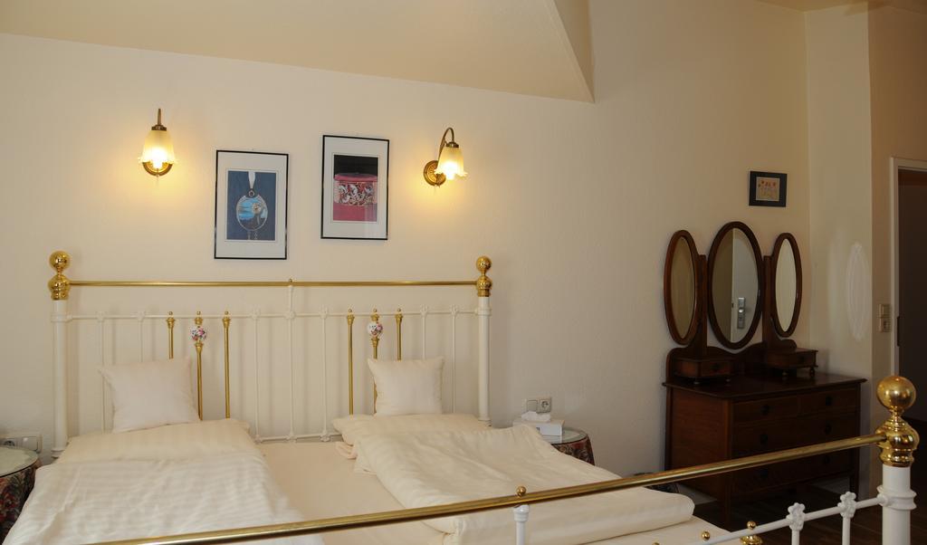 Hotel Admiral Wiesbaden Rom bilde